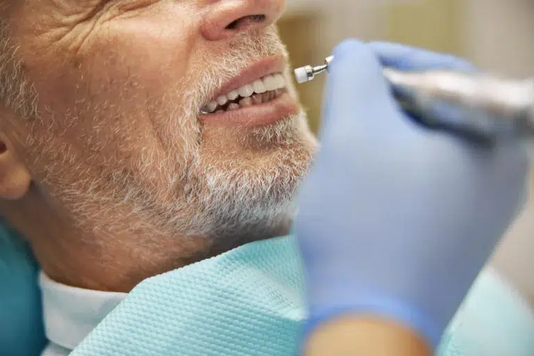 Implante dental en baiona o puente dental cómo se decide cada caso clinica dental barros